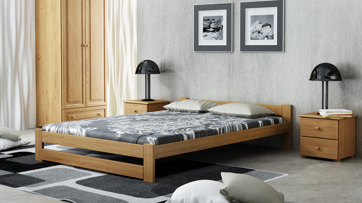 Prima Oak Bed — Handcrafted Solid Pine Bed